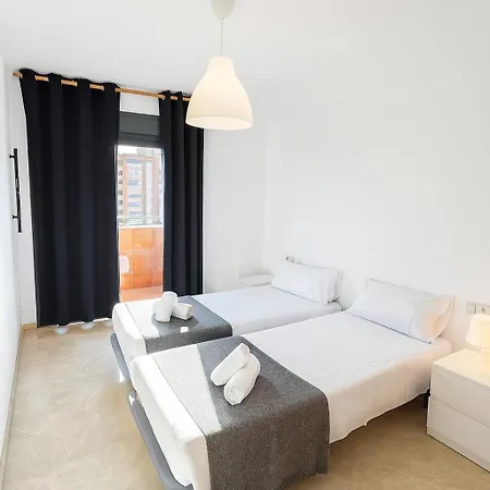 Cortes - Pool Paddle Tennis Court And Gym Apartament